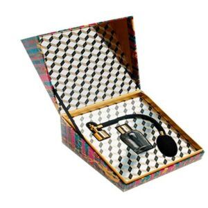 ESTUCHE DE LUJO PARA FRAGANCIAS CON TAPA MAGNÉTICA, FORRADO CON PAPEL DECORADO O COUCHE O IMPRESIÓN DIGITAL