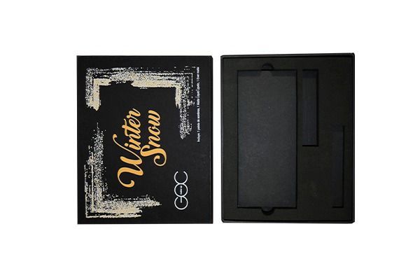 CAJA PARA ROPA Estuche de lujo para cosméticos personalizable impresa y con inserto producida y fabricada en México