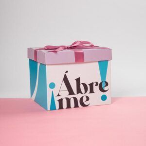 CAJA DE REGALO CON IMPRESIÓN CARTÓN KEMI 30X30X25. PERSONALIZADA. EMPRESA MEXICANA UBICADA EN GUADALAJARA, JALISCO.