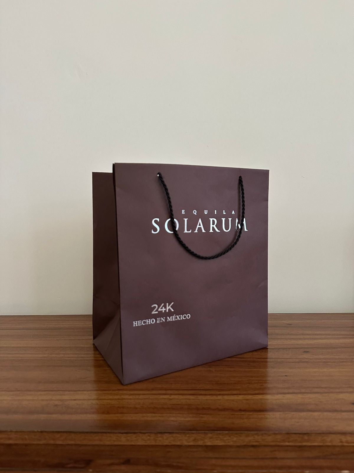 luxury bags in Mexico Dónde comprar bolsas de papel de lujo con asas elegantes para regalos y eventos