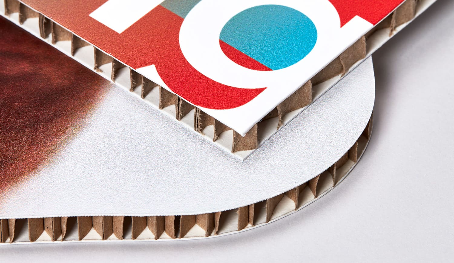 Water-Based Digital Printing vs. Metallic Finishes